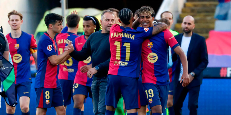 El Barça se sobrepone al hat-trick del Panda, con una remontada que acerca al Barça al título de LaLiga (4-3) | VIDEO-RESUMEN + GOLES