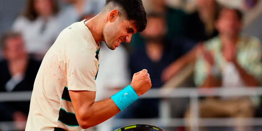 Victoria trabajada de Alcaraz, que cierra el pase ante Dzumhur en 4 sets (6-1, 6-3, 4-6, 6-4) | VIDEO-RESUMEN