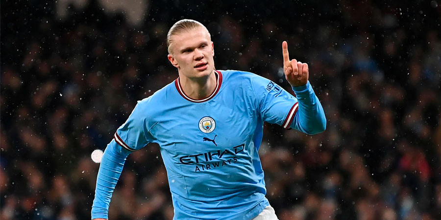 Manchester City - Nápoles (21:00)